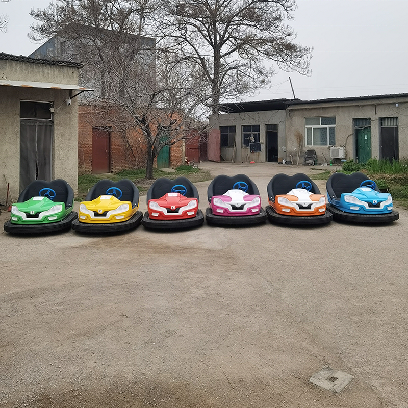 Indoor Playground Battery Dodg - Kids Outdoor Electric Car recensione e prezzo