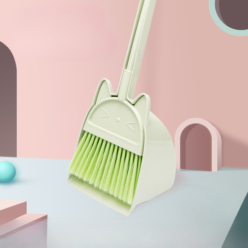 Mini Children Broom and Dustpa - Kids Outdoor Broom recensione e prezzo