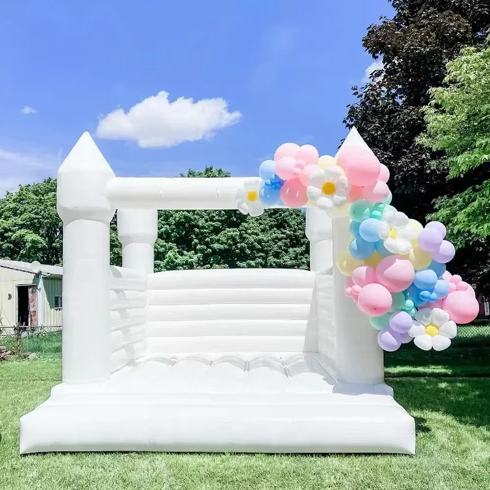 White Inflatable Bounce House  - Kids Outdoor Jump House recensione e prezzo