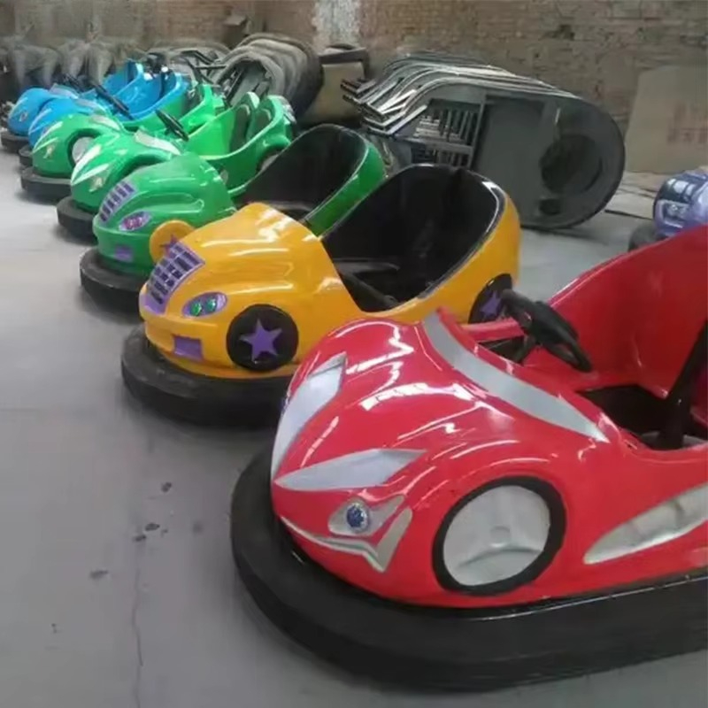 Funfair Carnival Amusement Par - Kids Outdoor Electric Car recensione e prezzo